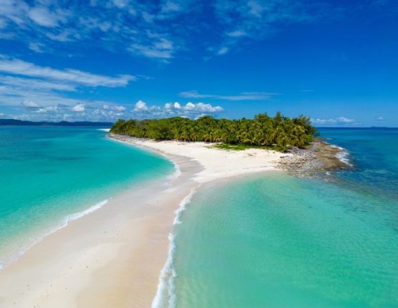 Nosy Iranja : Pourquoi C’est l’Île Paradisiaque à Ne Pas Manquer en 2025